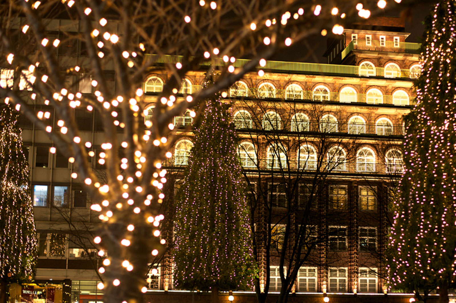 luminar Weihnachtsilluminationen in der Hamburger Innenstadt Heuberg Hohe Bleichen